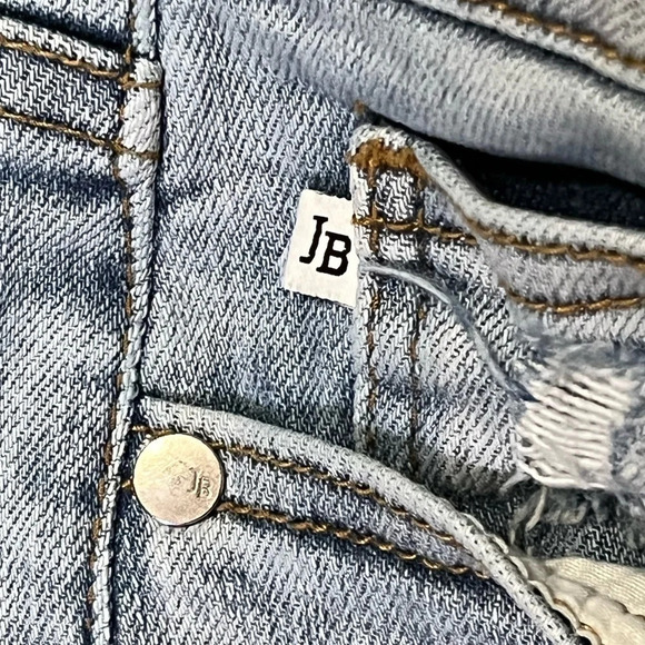 Judy Blue Boyfriend Fit Distressed Mid-Rise Light Denim size 8/28 - Picture 5 of 6